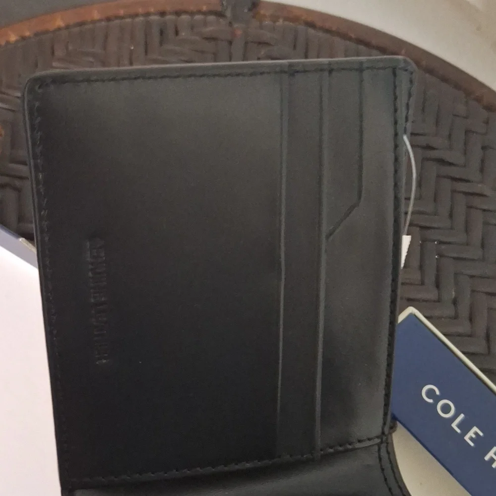 Cole Haan Leather Wallet Black Mens Classic Gift New in Box
